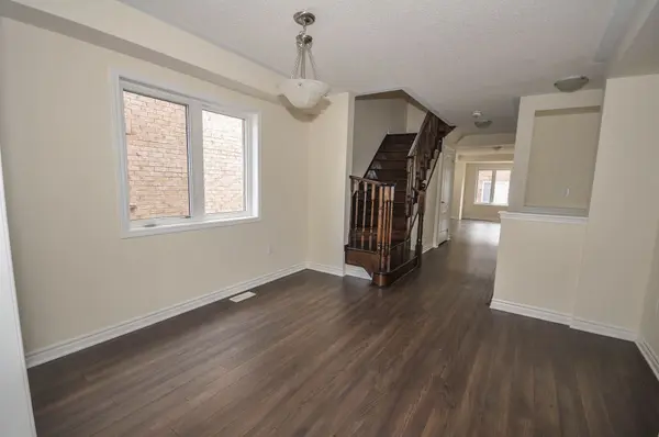 Milton, ON L8E 0B1,268 Gooding CRES