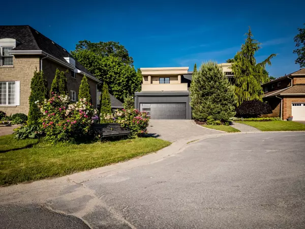 Kingston, ON K7M 7W7,3 Authors LN