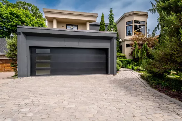 Kingston, ON K7M 7W7,3 Authors LN