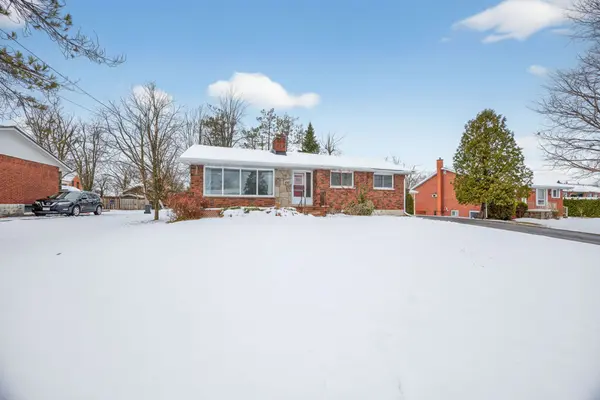 Southgate, ON N0C 1B0,245 Victoria ST W