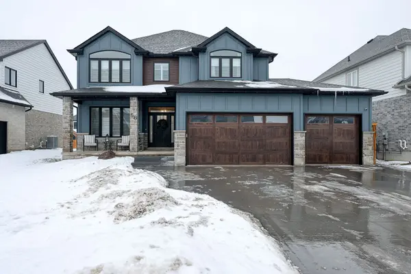 56 Hazelwood PASS, Thames Centre, ON N0L 1G2