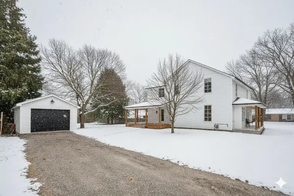 Wellington North, ON N0G 1A0,349 Smith ST