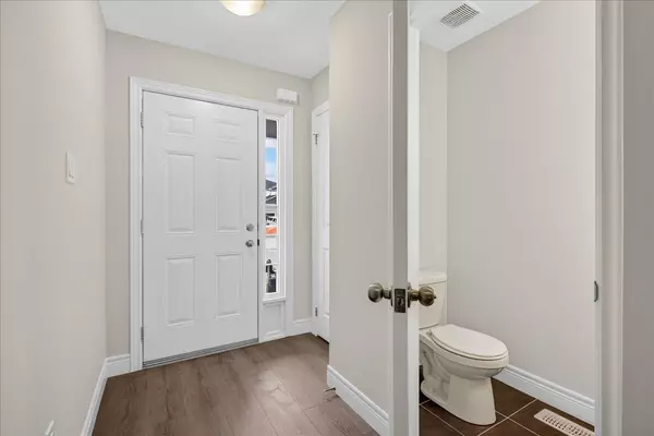 Bracebridge, ON P1L 0N7,20 Mcconnell CRES