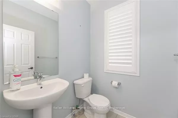 Haldimand, ON N3W 0B9,29 MULL AVE