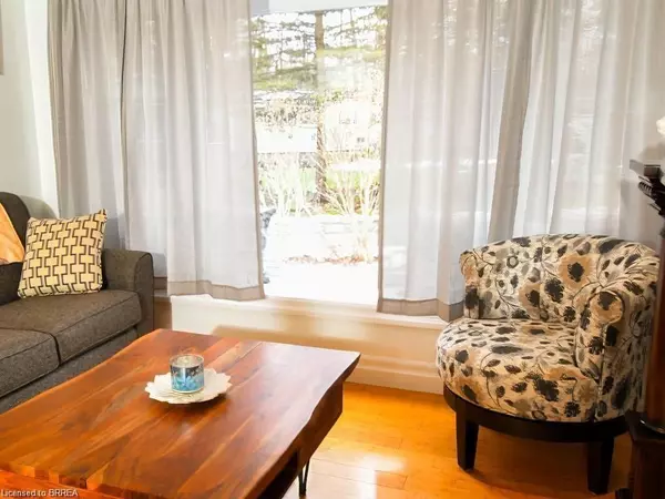 Hamilton, ON N0B 2J0,107 Rodeo RD