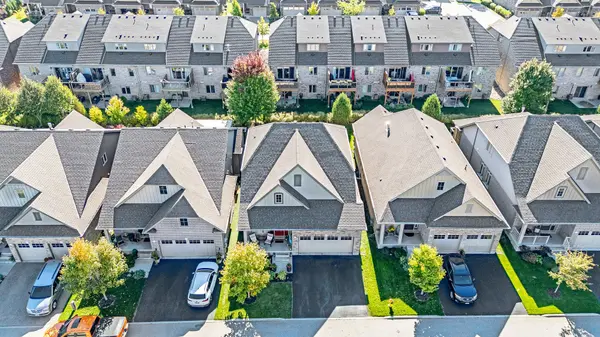 Guelph/eramosa, ON N0B 2K0,25 Chestnut DR