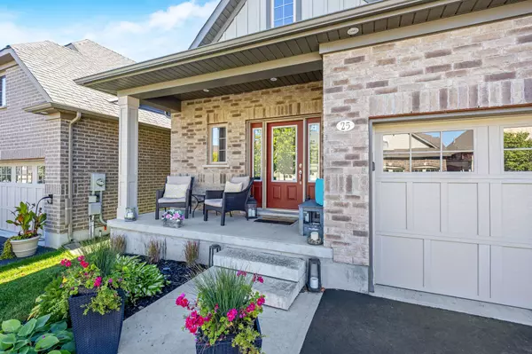 Guelph/eramosa, ON N0B 2K0,25 Chestnut DR