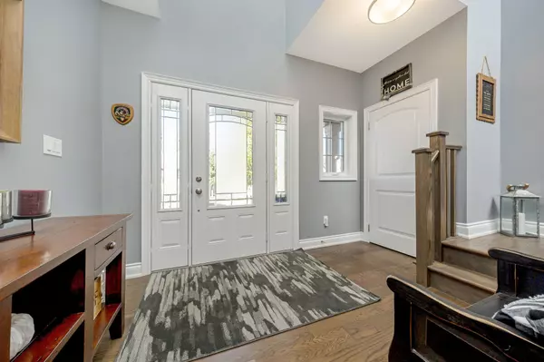 Guelph/eramosa, ON N0B 2K0,25 Chestnut DR