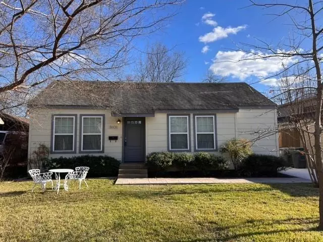 8608 Forest Hills Boulevard, Dallas, TX 75218