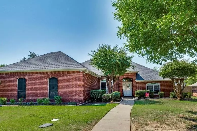 Mansfield, TX 76063,1020 Shady Oak Trail