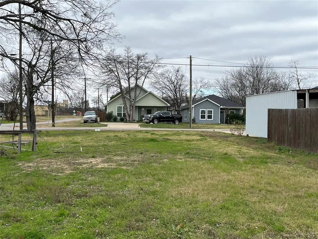 Corsicana, TX 75110,301 E 14th Avenue