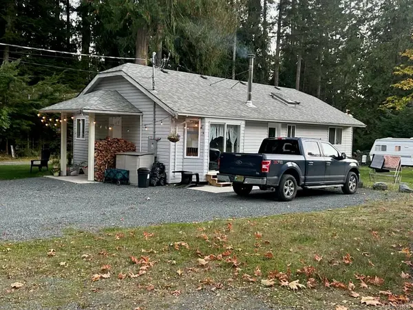 2550 Sooke River Rd, Sooke, BC V9Z 0X8