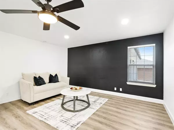 Fort Worth, TX 76133,3805 Kimberly Lane