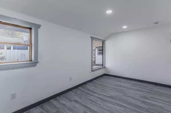 Bridgeport, TX 76426,904 13th Street #4