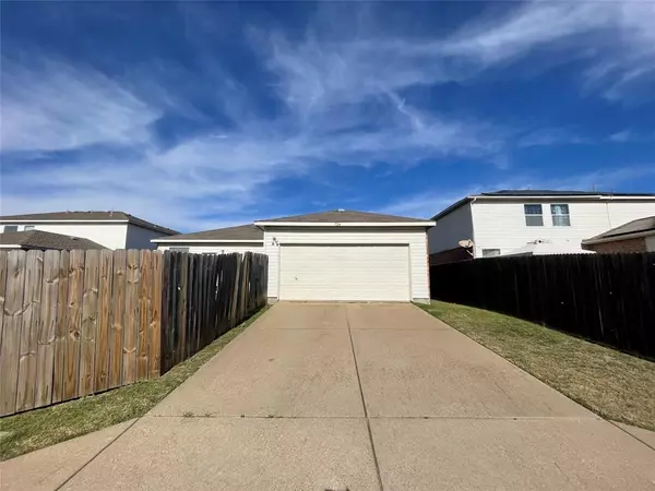 Desoto, TX 75115,724 Courson Drive