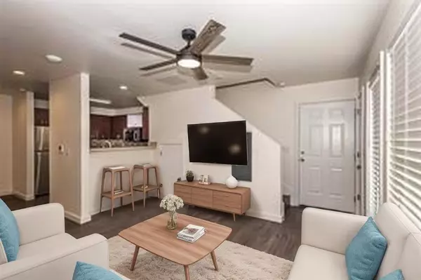 Dallas, TX 75234,3022 Forest Lane #110