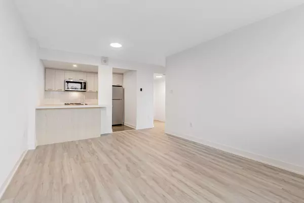 Toronto C08, ON M5A 3X1,191 Sherbourne ST #1608