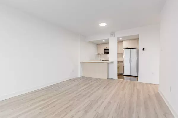 Toronto C08, ON M5A 3X1,191 Sherbourne ST #1608