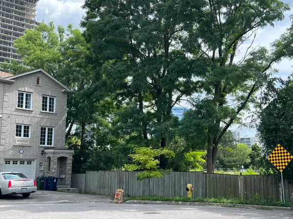 31 Rodeo CT, Toronto C07, ON M2M 4M3