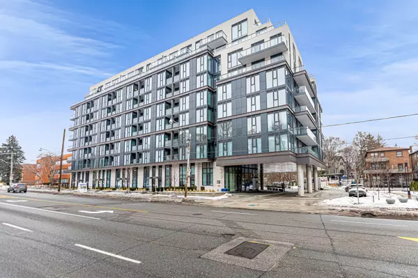 Toronto, ON M5M 1B1,250 Lawrence AVE W #309