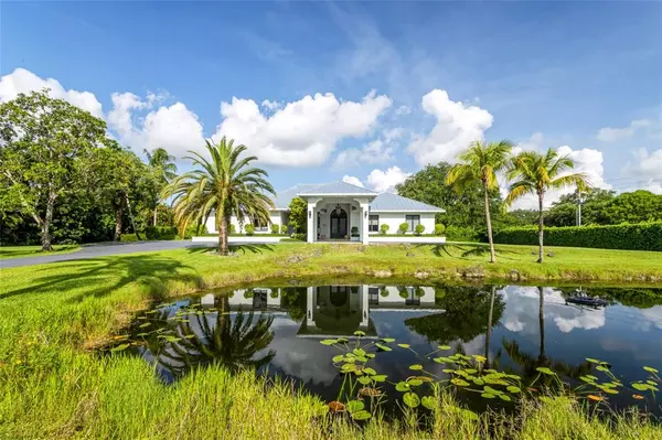 Southwest Ranches, FL 33330,6901 Holatee Trl