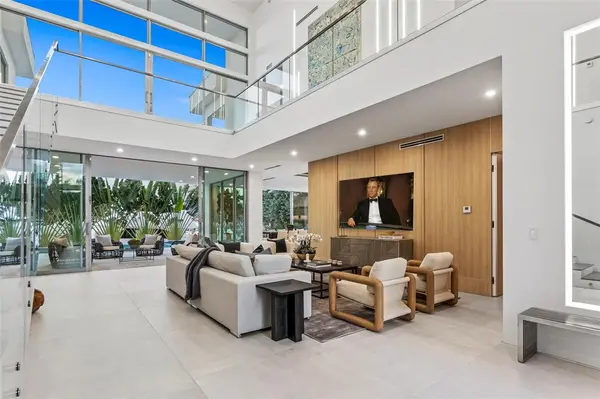 Fort Lauderdale, FL 33301,91 Fiesta Way