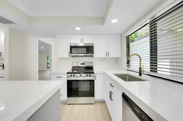 North Palm Beach, FL 33408,11457 Shady Oaks Ln #.