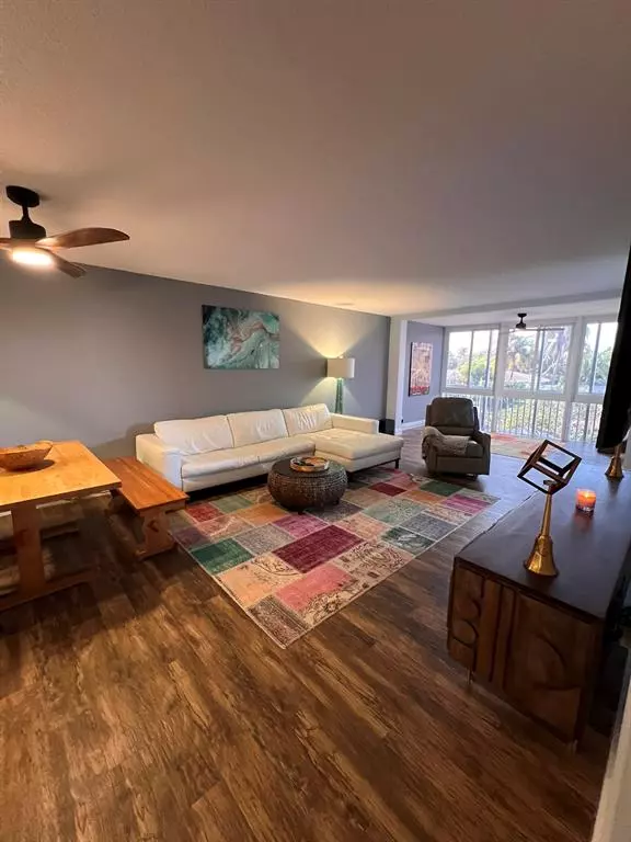 Lighthouse Point, FL 33064,3175 NE 48th Ct #205