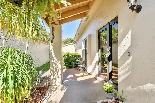 4485 Cordia Cir, Coconut Creek, FL 33066