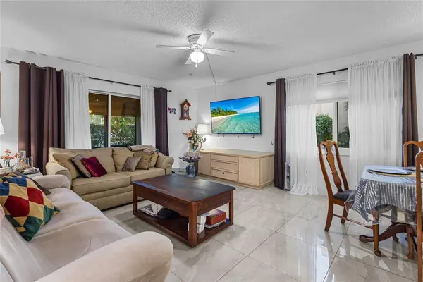 North Lauderdale, FL 33068,8220 SW 24th St #4115