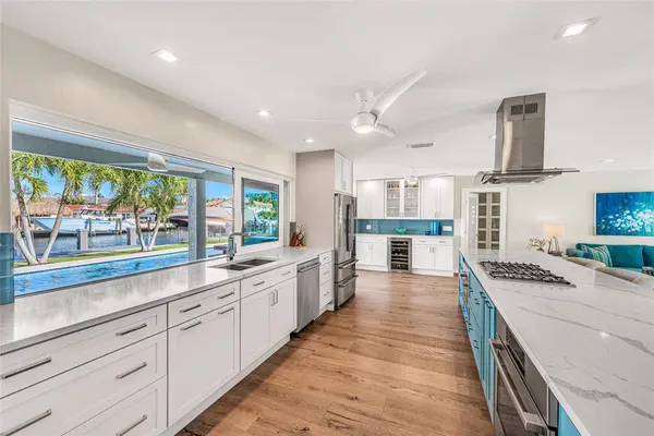 Pompano Beach, FL 33062,2851 NE 9th St