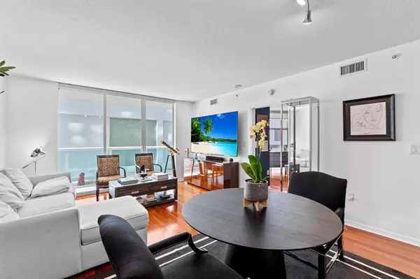 Fort Lauderdale, FL 33301,347 N New River Dr #606