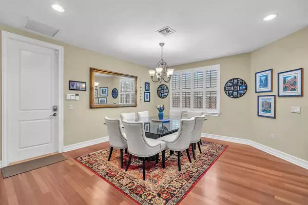 Fort Lauderdale, FL 33304,806 NE 16th Ave