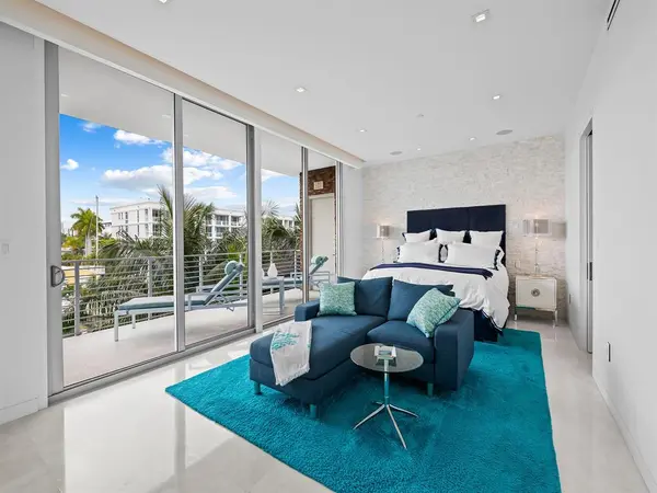 Fort Lauderdale, FL 33301,21 Isle Of Venice Dr #301