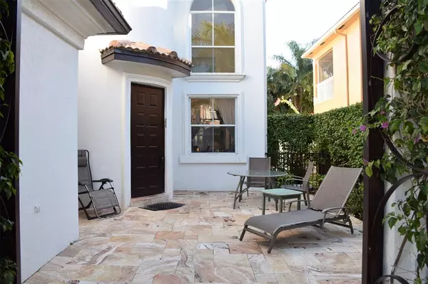 Boca Raton, FL 33428,9898 Palma Vista Way