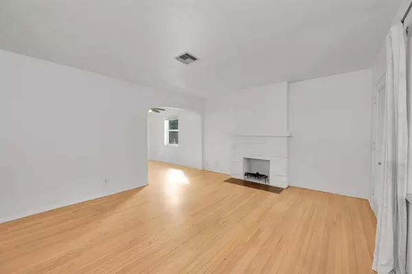 Fort Lauderdale, FL 33301,1108 NE 2nd St SINGLE FAM