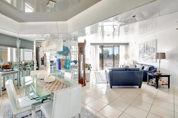 Lauderhill, FL 33319,7100 Radice Ct #207