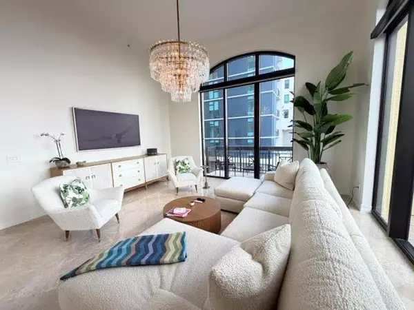 West Palm Beach, FL 33401,701 S Olive Ave #314