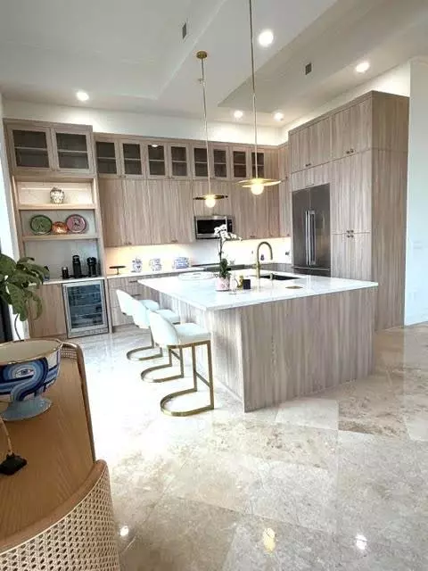 West Palm Beach, FL 33401,701 S Olive Ave #314