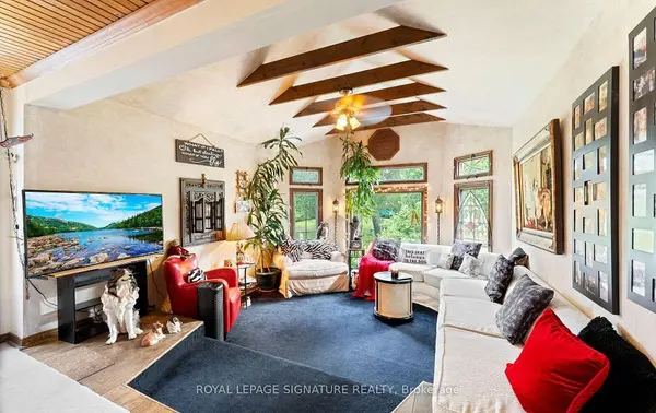 Uxbridge, ON L9P 1R2,17 Mustard ST