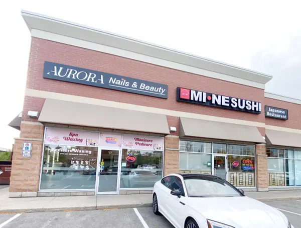 125 Pedersen DR #C1, Aurora, ON L4G 0E3