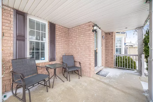 Brampton, ON L7A 3K7,387 Brisdale DR