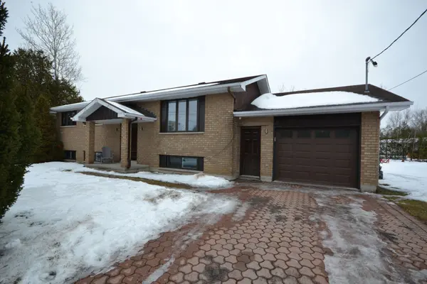2708 Bekkers CT, Greely - Metcalfe - Osgoode - Vernon And Area, ON K0A 2P0