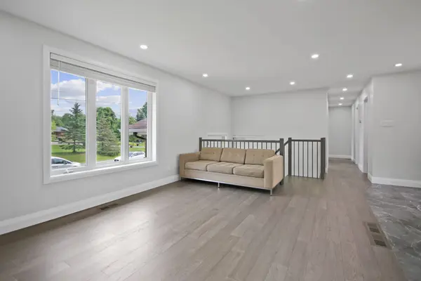 2708 Bekkers CT, Greely - Metcalfe - Osgoode - Vernon And Area, ON K0A 2P0