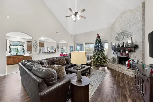 Fort Worth, TX 76052,1600 Fence Post Drive