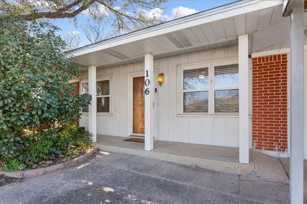 Lacy Lakeview, TX 76705,106 S Barbara Street