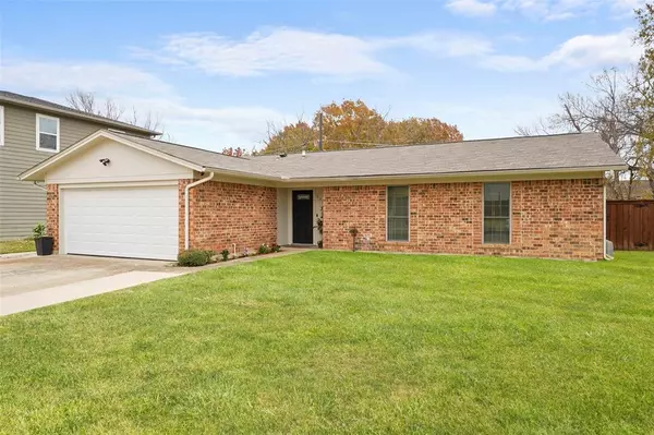 Denton, TX 76209,3304 Huisache Street