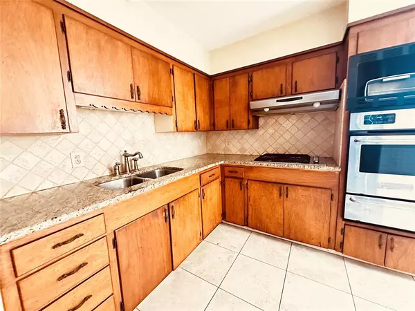 Shreveport, LA 71118,9080 Hawthorne Drive