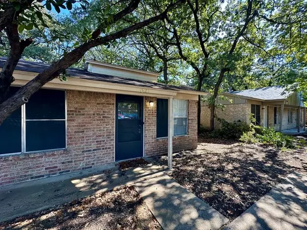 Arlington, TX 76012,627 Mcqueary Street