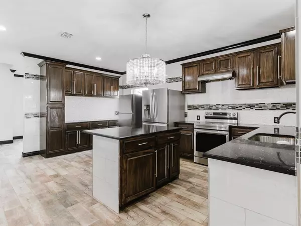 Anna, TX 75409,1733 Elm Street